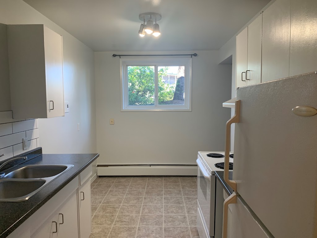 Blue Haven Apartments | 5805 112 St NW, Edmonton, AB T6H 3J4, Canada | Phone: (587) 735-0118