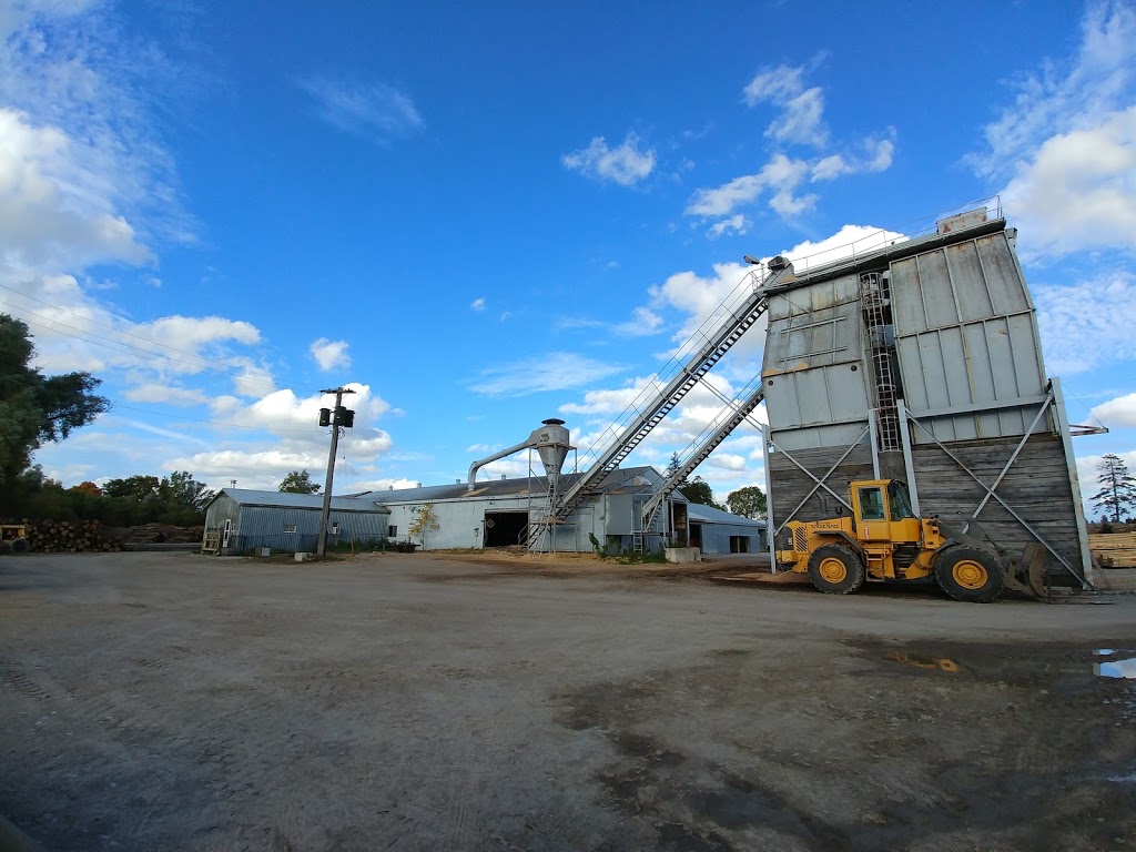 BreezeWood Floors | 1580 Huron Rd, Petersburg, ON N0B 2H0, Canada | Phone: (519) 696-2424