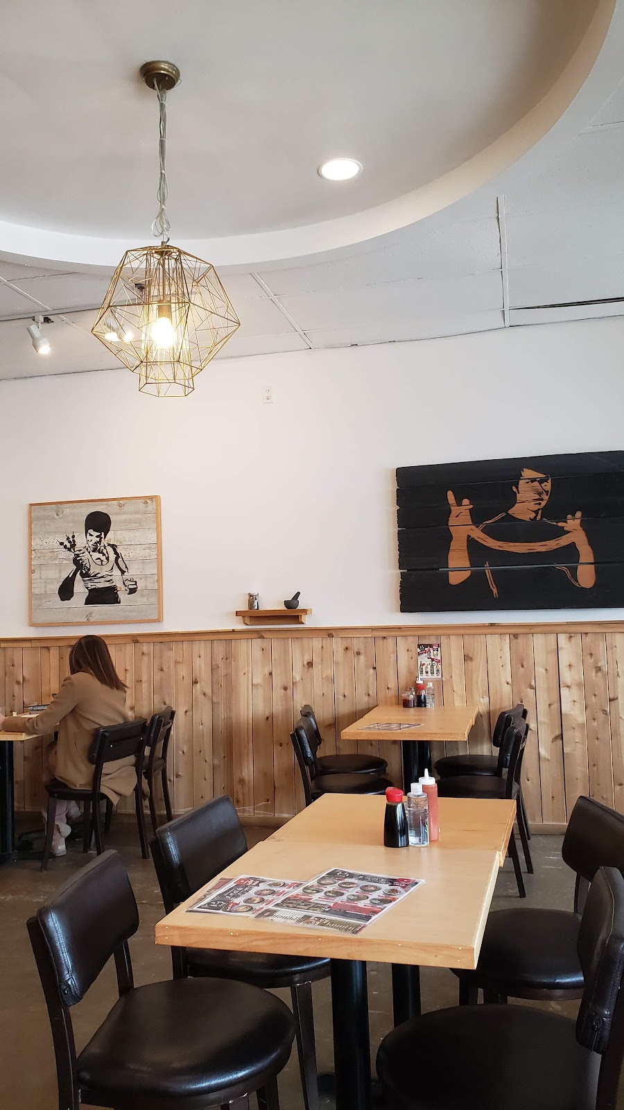 West Gate 广州西关食堂 | 8362 Kennedy Rd unitA7, Unionville, ON L3R 9W4, Canada | Phone: (365) 608-3936