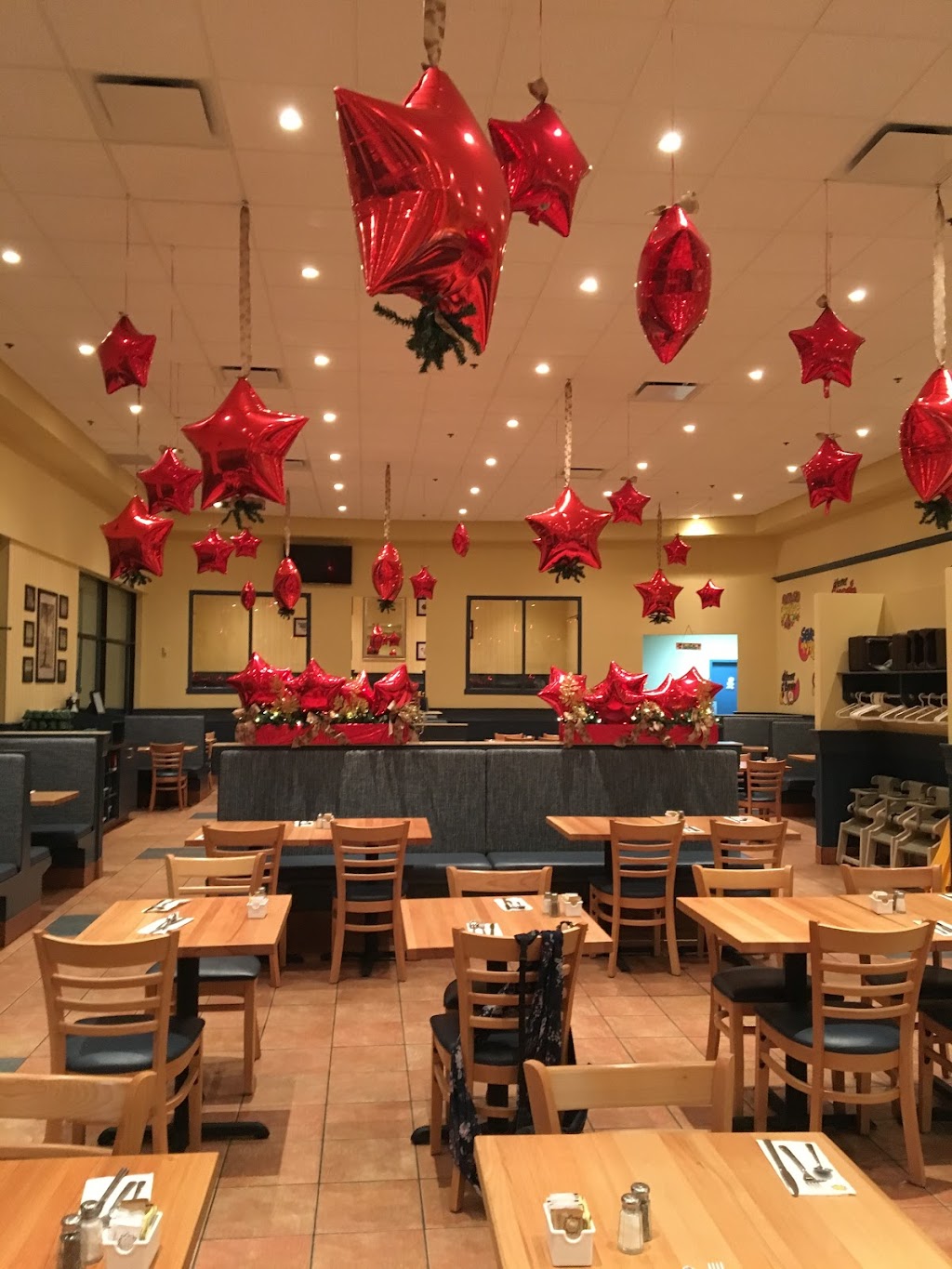Folleries Fleuries (Les) | 19 Rue St Charles S, Granby, QC J2G 9M2, Canada | Phone: (450) 375-1960