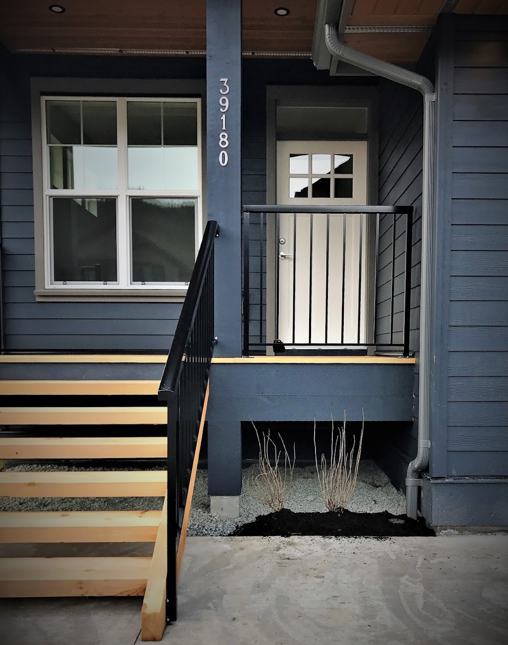 Tephra Renovation Construction | 40442 Skyline Dr, Garibaldi Highlands, BC V0N 1T0, Canada | Phone: (778) 266-0342