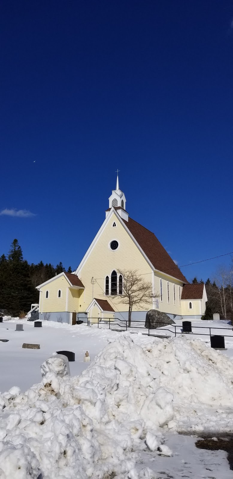 St. James Anglican Church | 6991 St Margarets Bay Rd, Boutiliers Point, NS B3Z 1W4, Canada