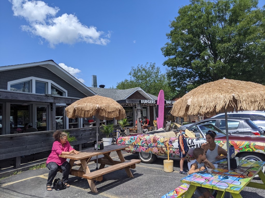 Shack Attakk Mont-Saint-Hilaire | 535 Bd Sir-Wilfrid-Laurier, Mont-Saint-Hilaire, QC J3H 4X7, Canada | Phone: (450) 339-3903
