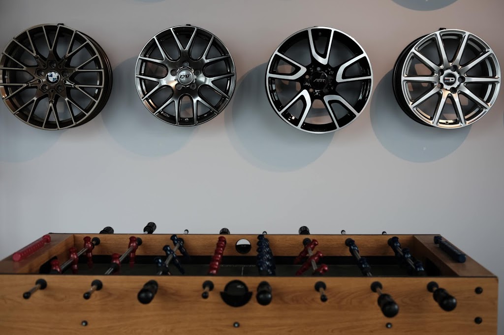 Urban Reifen - Tires and Wheels Ottawa | 26 Caesar Ave, Nepean, ON K2G 0B2, Canada | Phone: (613) 680-1881