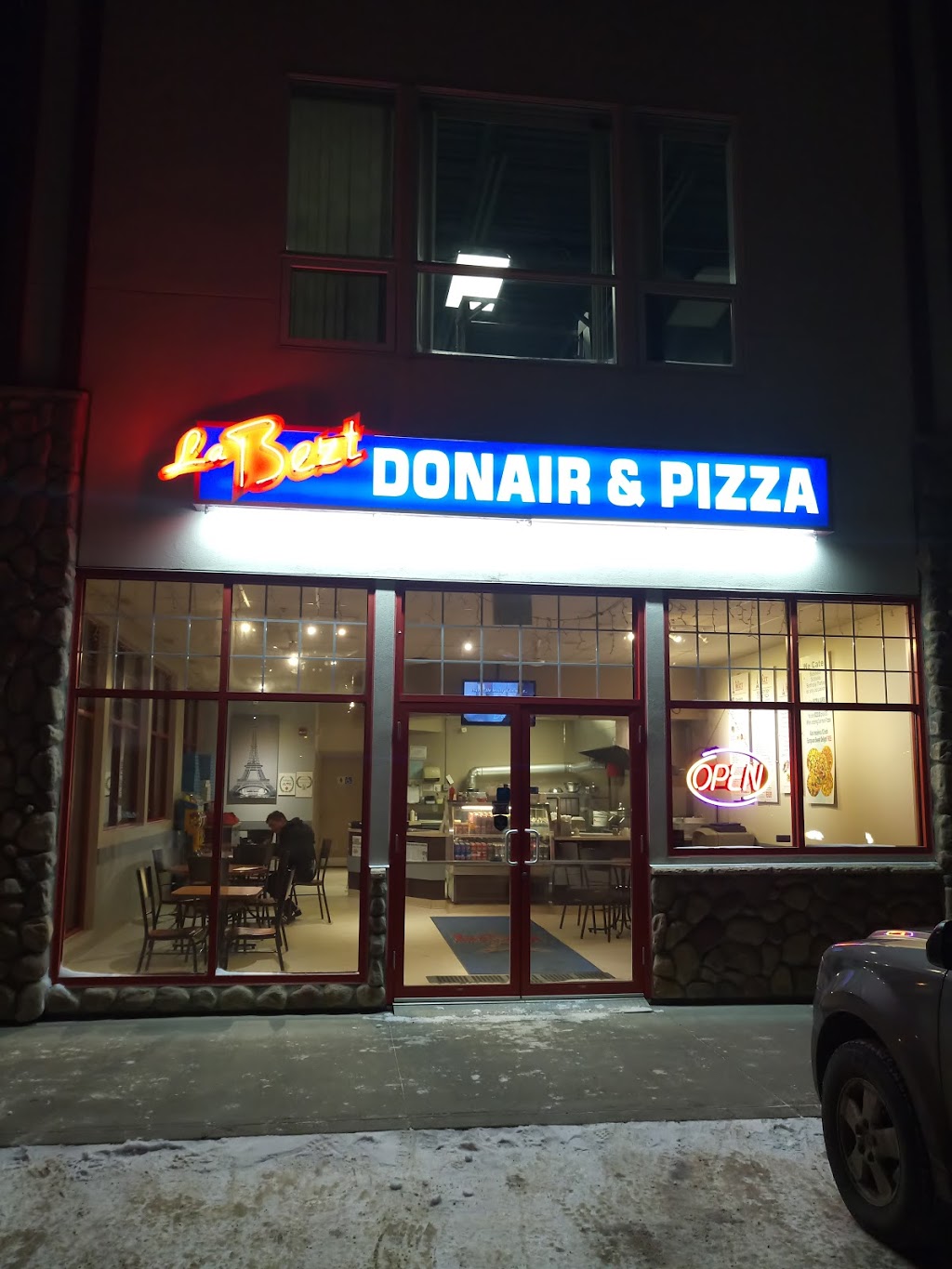 La Bezt Donair & Pizza | 636 King St #130, Spruce Grove, AB T7X 4K5, Canada | Phone: (780) 946-7172