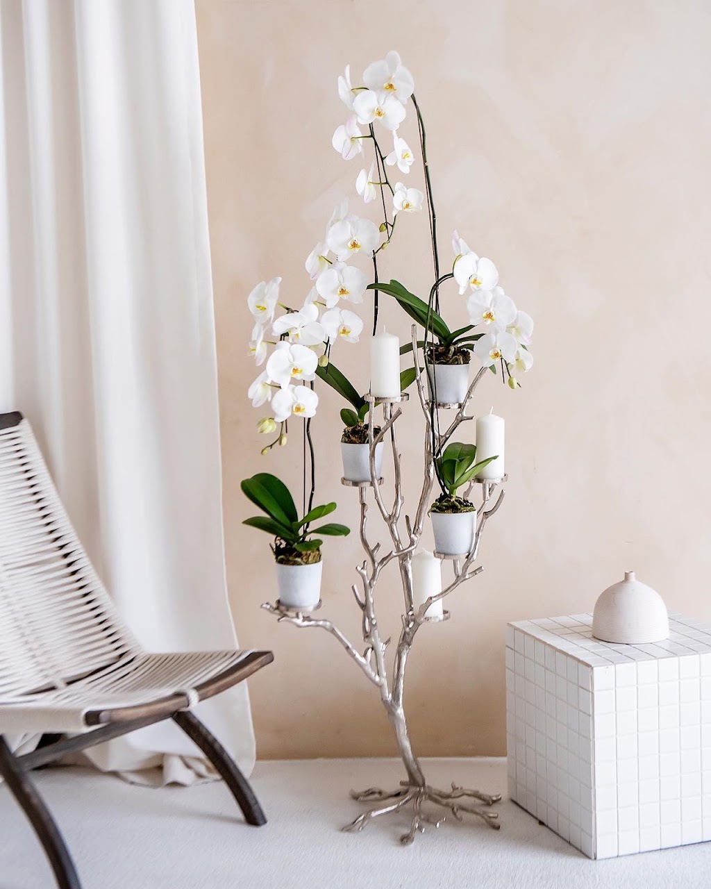 Amber Flowers | 119 Whitney Pl, Thornhill, ON L4J 6V3, Canada | Phone: (647) 671-9910
