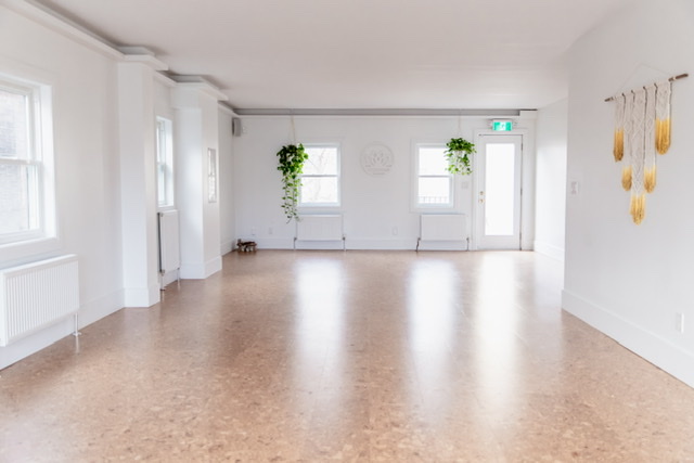 Toronto Yoga Co. | 1768 Danforth Ave, Toronto, ON M4C 1H8, Canada | Phone: (647) 549-9857