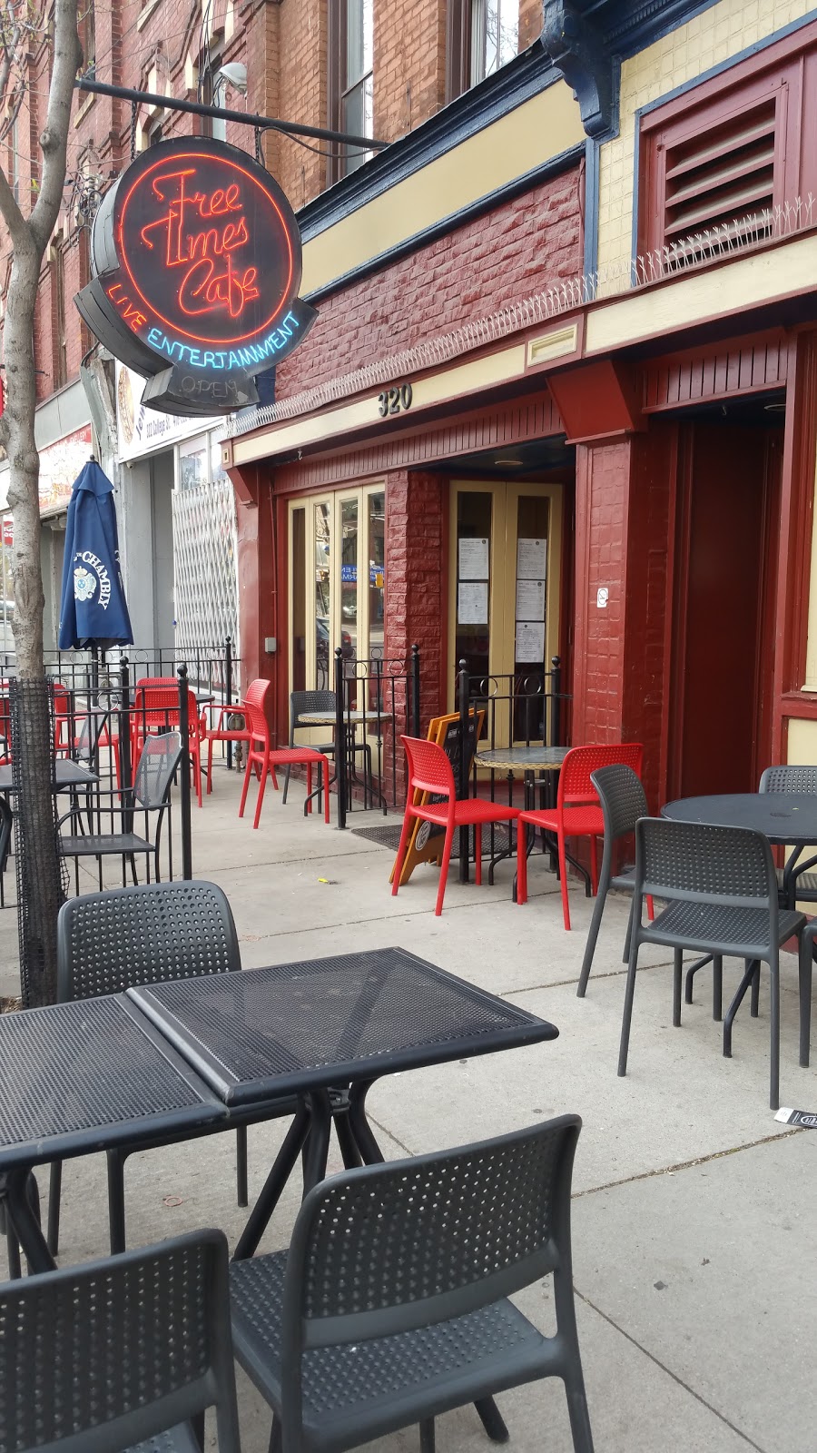 Free Times Cafe | 320 College St, Toronto, ON M5T 1S3, Canada | Phone: (416) 967-1078