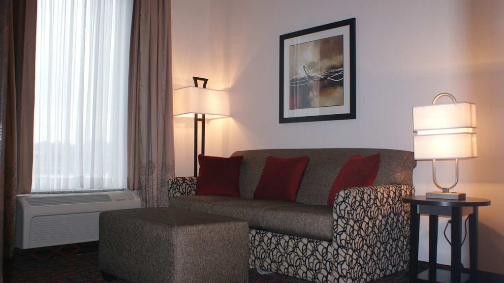 Hampton Inn by Hilton Fort Saskatchewan | 8709 101 St, Fort Saskatchewan, AB T8L 0H9, Canada | Phone: (780) 997-1001