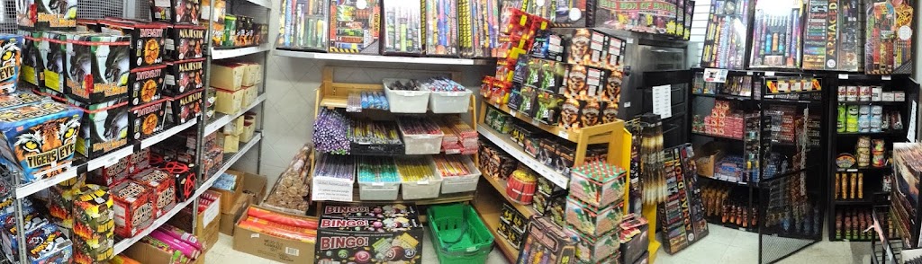 Happy Mart | 8349 20 Ave, Coleman, AB T0K 0M0, Canada | Phone: (403) 563-5511