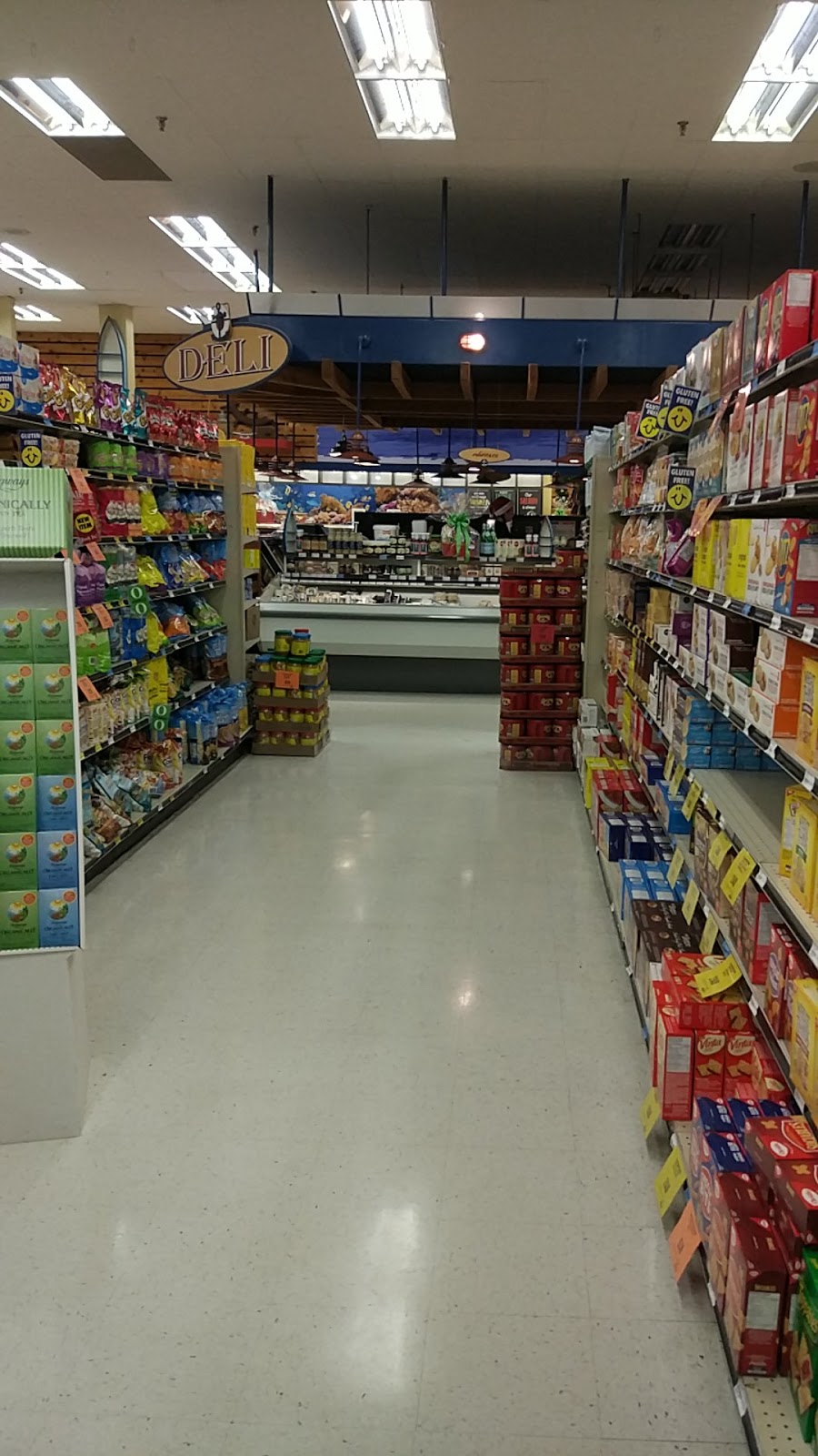 SuperValu Grocery Store | 900 Gibsons Way, Gibsons, BC V0N 1V7, Canada | Phone: (604) 886-2424