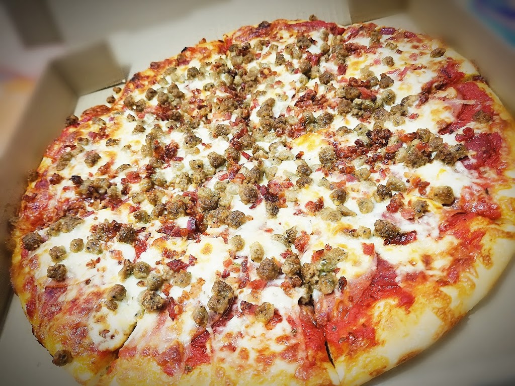 Little Town Pizza | 9734 Chemainus Rd, Chemainus, BC V0R 1K0, Canada | Phone: (250) 324-2242