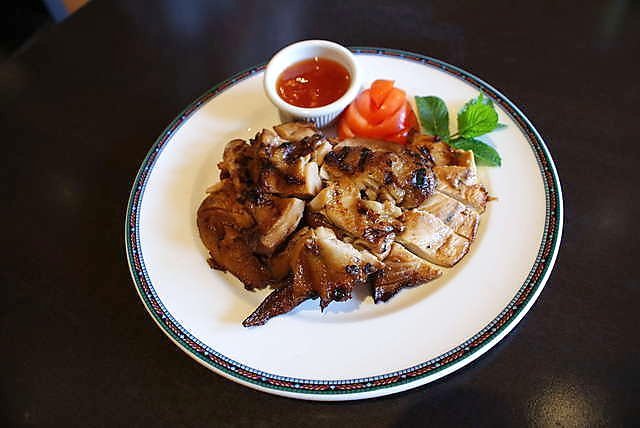 Green Basil Thai Restaurant | 4623 Kingsway, Burnaby, BC V5H 2B3, Canada | Phone: (604) 439-1919