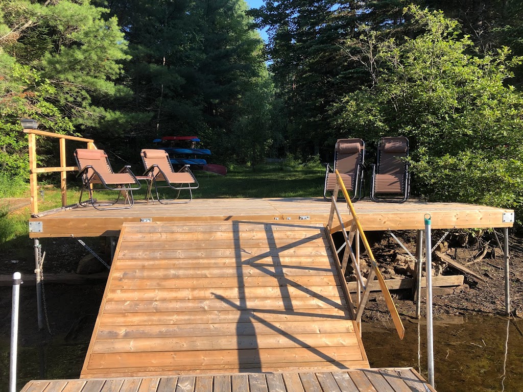 Muskokas Casa Riverside | 276 N Muskoka River Rd, Port Sydney, ON P0B 1L0, Canada | Phone: (416) 564-3804