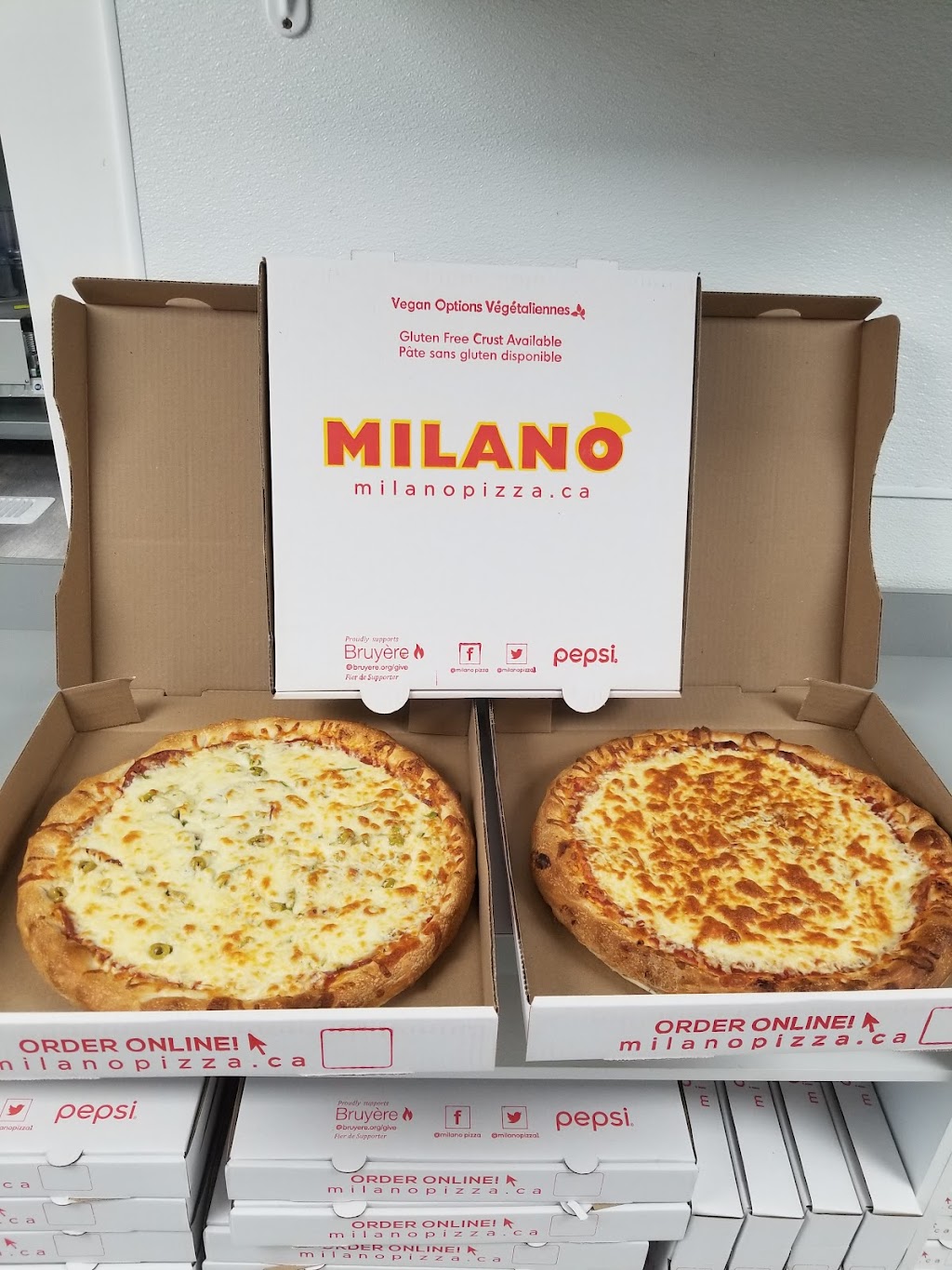 Milano Pizzaria | 6594 Fourth Line Rd, North Gower, ON K0A 2T0, Canada | Phone: (613) 489-1444