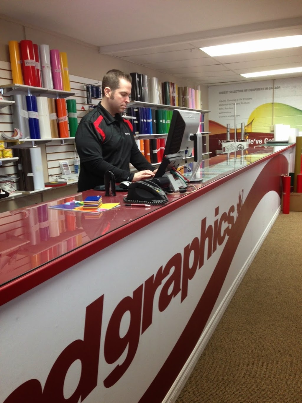 ND Graphics - London | 954 Leathorne St, London, ON N5Z 3M5, Canada | Phone: (519) 686-7870