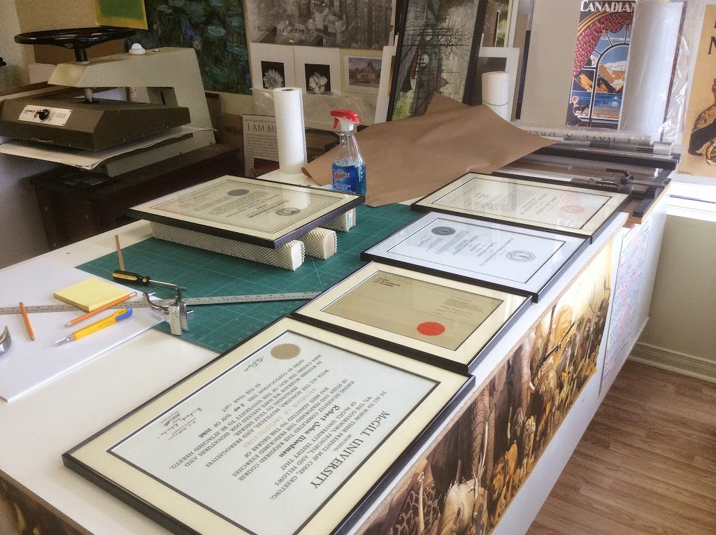 Art house custom framing | 63 Beechwood Ave, Ottawa, ON K1M 1L8, Canada | Phone: (613) 695-2423