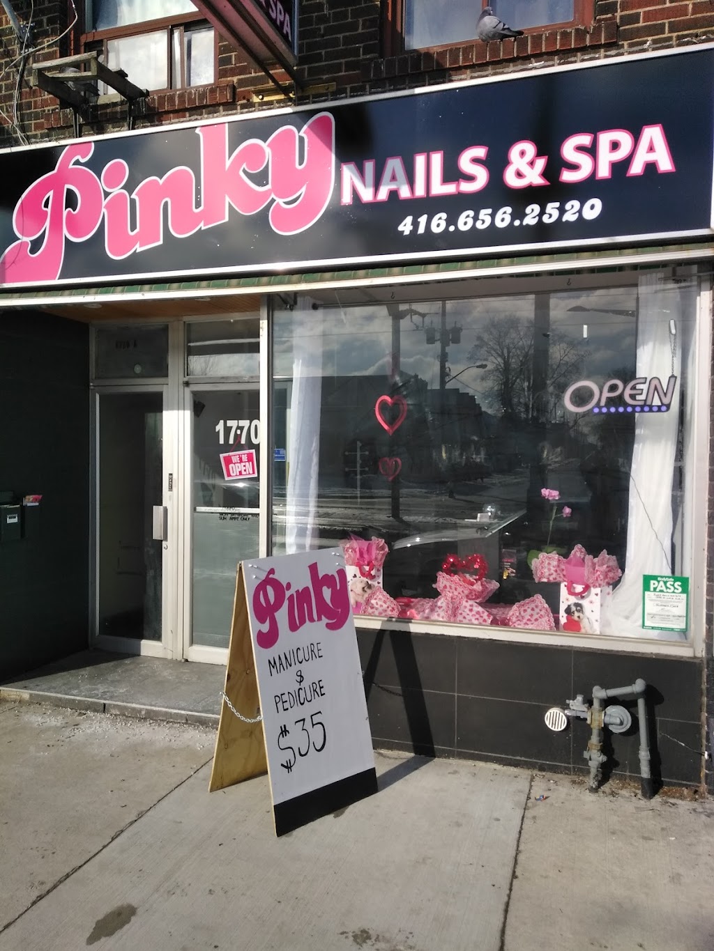 PINKY NAILS AND SPA | 1770 St Clair Ave W, Toronto, ON M6N 1J3, Canada | Phone: (416) 656-2520