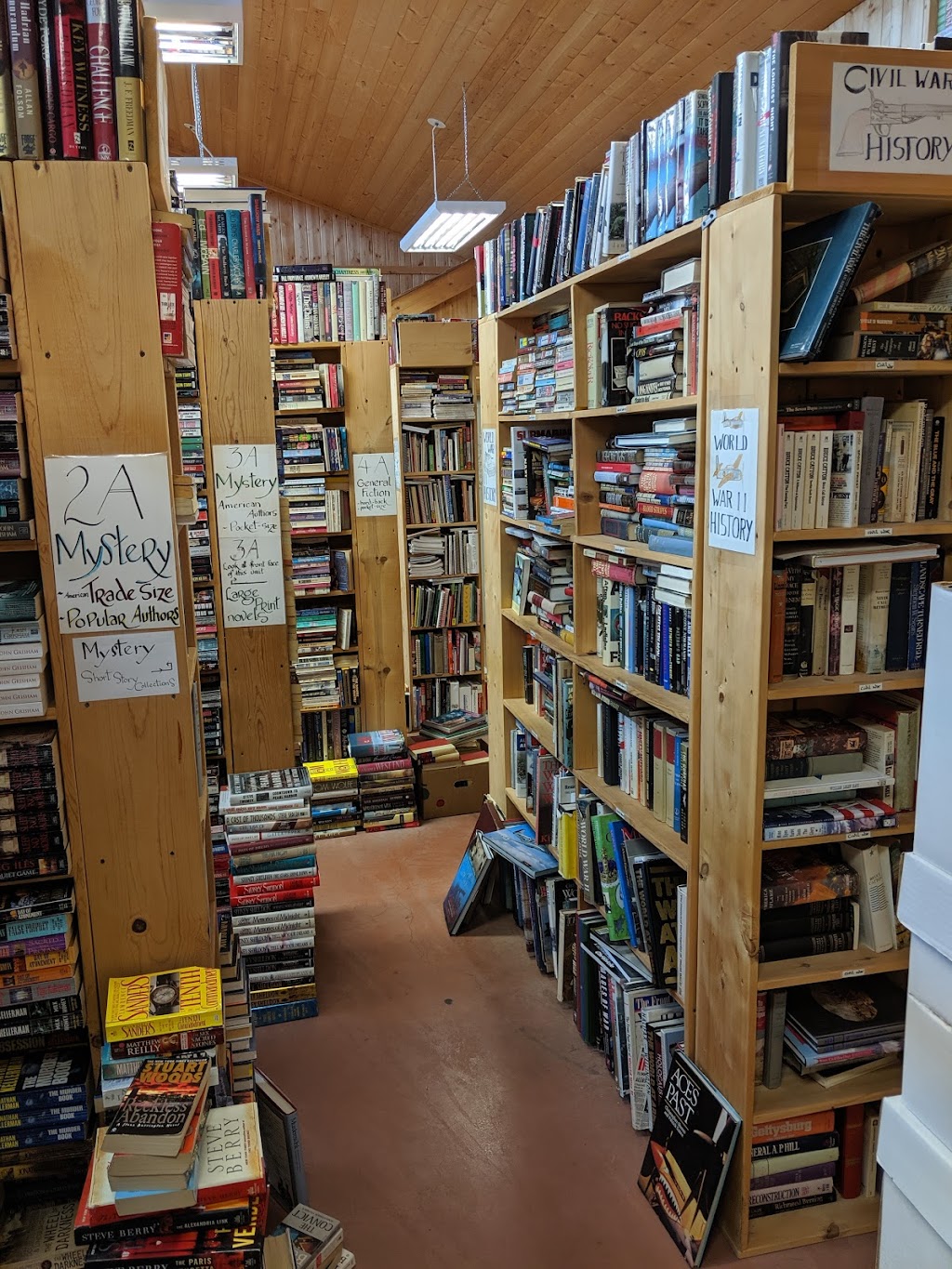 Cozy Corner Books | 2300 Alberni Hwy, Coombs, BC V0R 1M0, Canada | Phone: (250) 586-0222