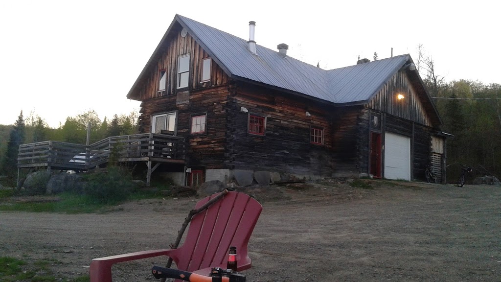 Domaine du Lac Galette | Chemin du Lac de la Galette, Notre-Dame-de-Montauban, QC G0X 1W0, Canada | Phone: (418) 326-0786