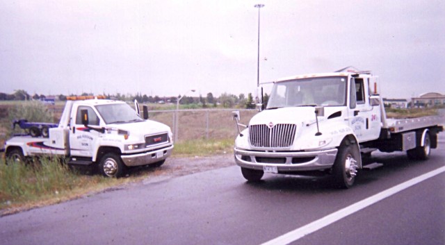 Reardon & Son Towing Inc. | County 65 Rd, Port Hope, ON L1A 3V7, Canada | Phone: (844) 424-2768
