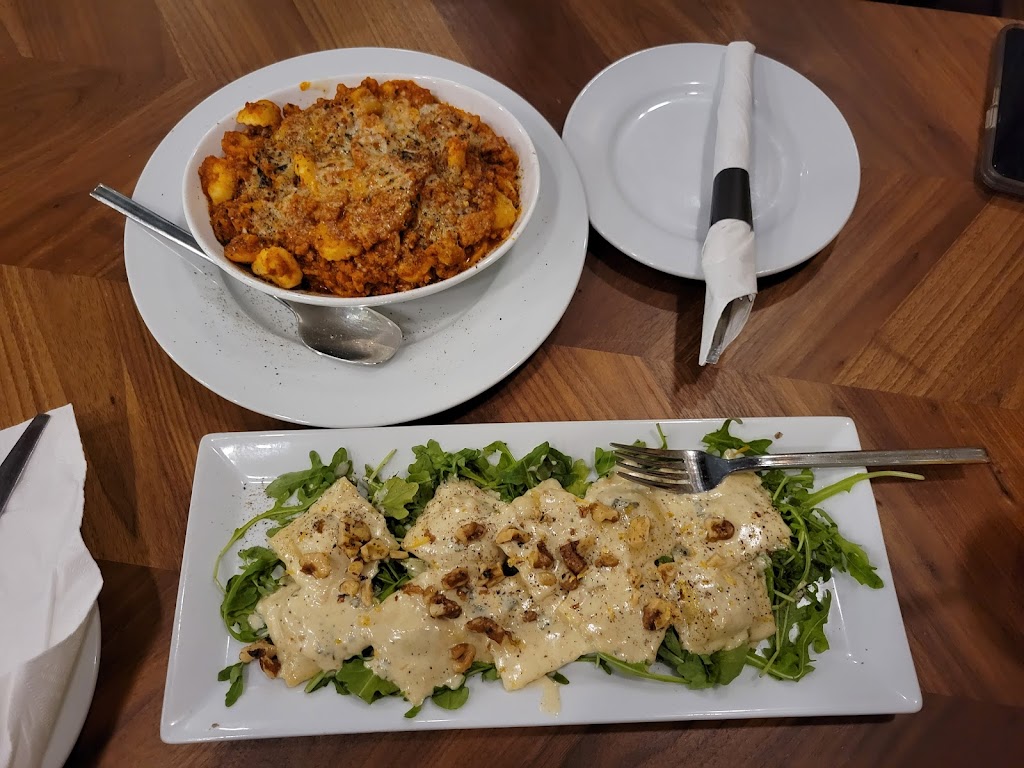 Vaticano Cucina | 10310 45th Ave NW, Edmonton, AB T6H 5K3, Canada | Phone: (780) 250-1110