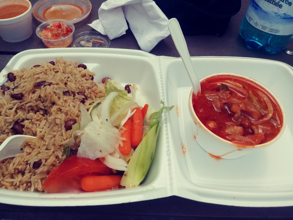 Au goût tropical | 8720 Rue Hochelaga, Montréal, QC H1L 2M7, Canada | Phone: (514) 493-8720