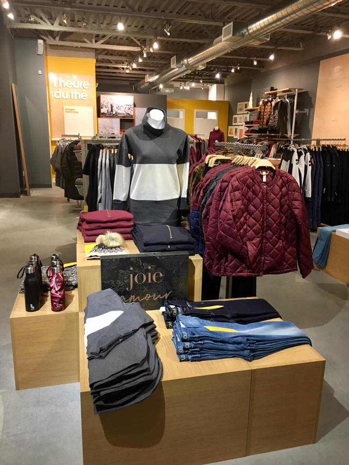 Lolë Saint-Sauveur | 286 Rue Principale, Saint-Sauveur, QC J0R 1R0, Canada | Phone: (450) 744-1999