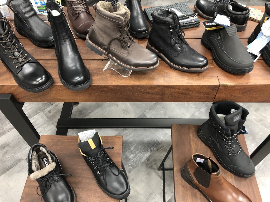 Cordonnerie RL Plus Chaussures | 650 Rue de Montbrun Local 105, Boucherville, QC J4B 8G9, Canada | Phone: (450) 857-1477
