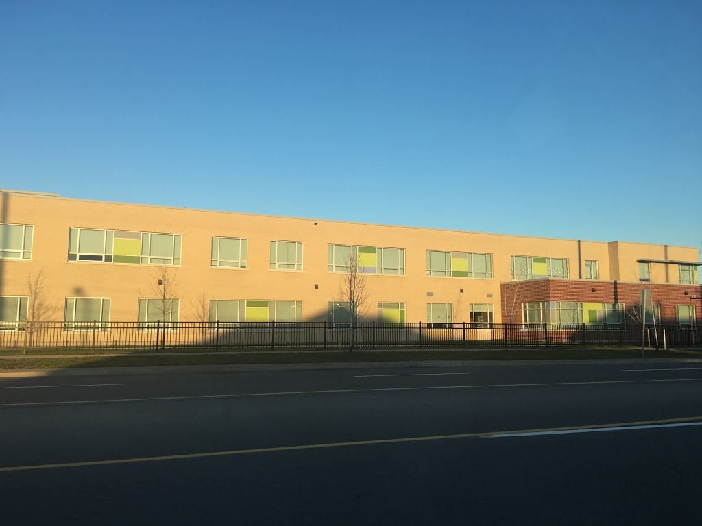 Walnut Grove Public School | 10 Pinestaff Road, Brampton, ON L6P 3X8, Canada | Phone: (905) 796-4572