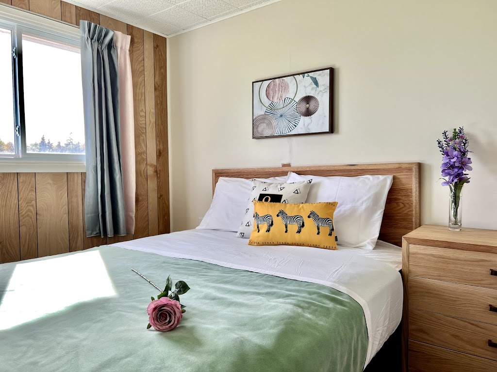 St Lawrence Motel | 351 Gulf Shr Pkwy W, North Rustico, PE C0A 1X0, Canada | Phone: (902) 963-2053
