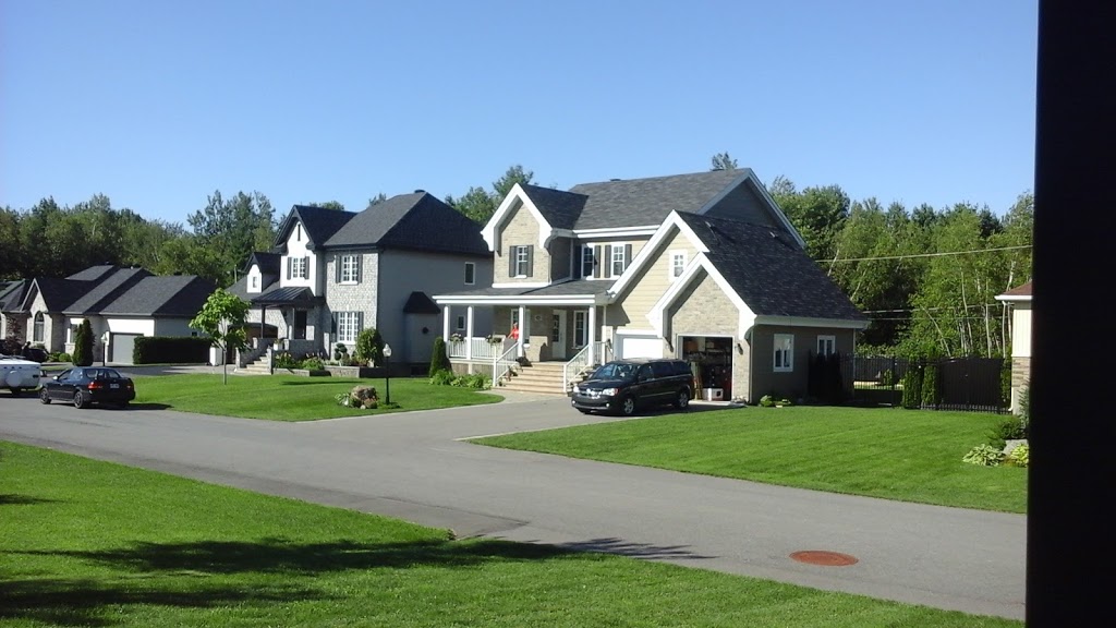 Lumaxo Électrique Inc | Rue de la Prairie, Saint-Lazare, QC J7T 0G2, Canada | Phone: (450) 510-2929