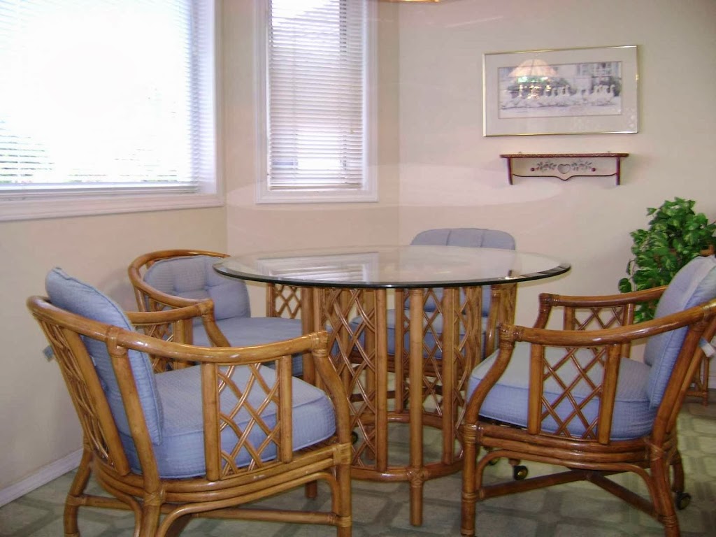 Westaways WaterWalk Bed & Breakfast | 3904 Beach Ave, Peachland, BC V0H 1X1, Canada | Phone: (250) 718-4633