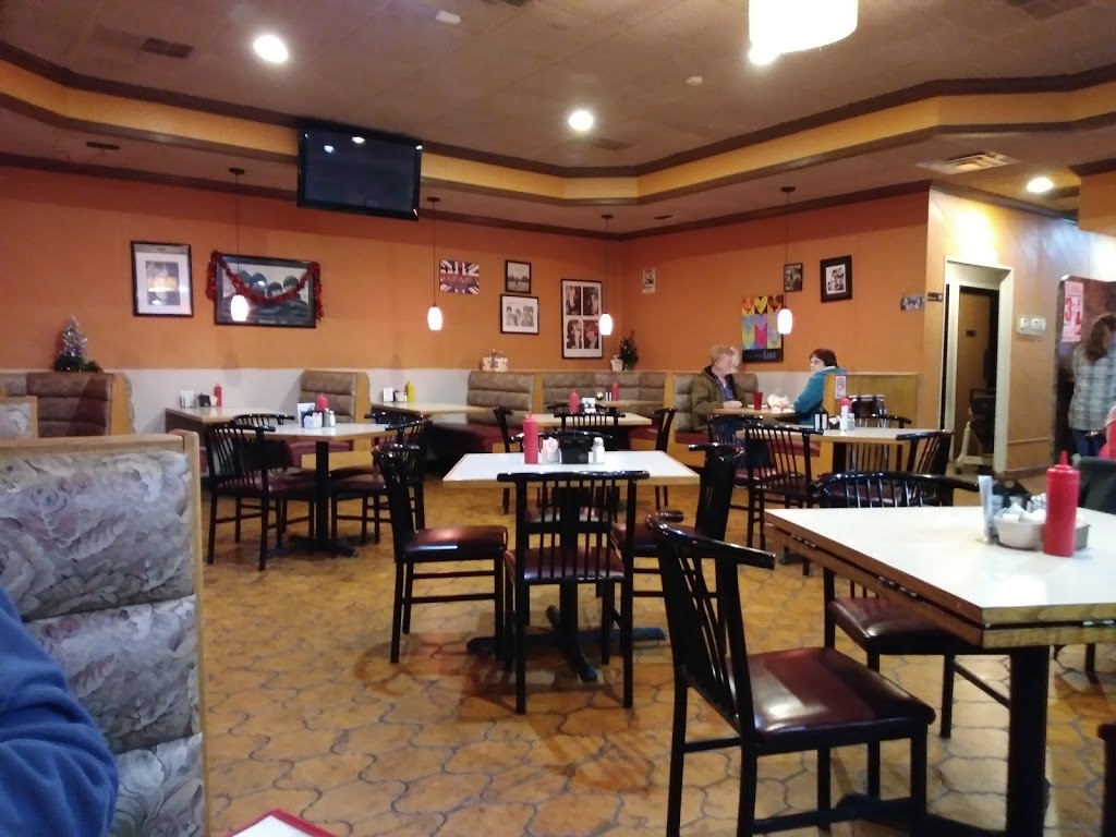 Strawberry Fields Restaurant | 51070 S Foster Rd, New Baltimore, MI 48047, USA | Phone: (586) 949-7740