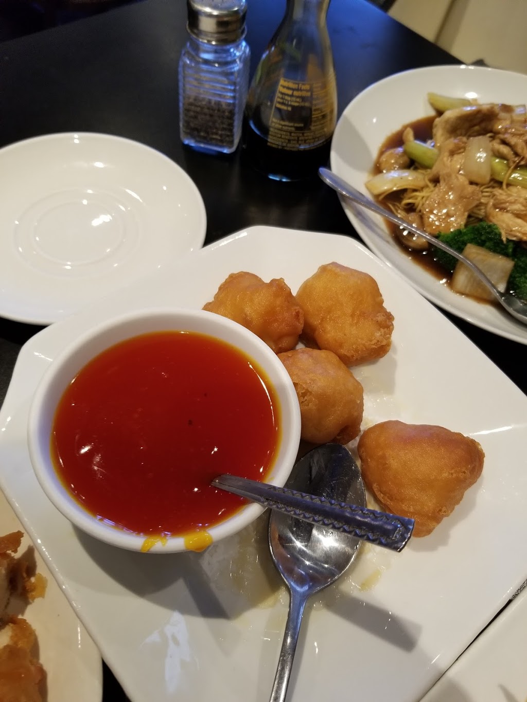 Aroma Kitchen | 566 Plains Rd E, Burlington, ON L7T 2E5, Canada | Phone: (289) 337-1999