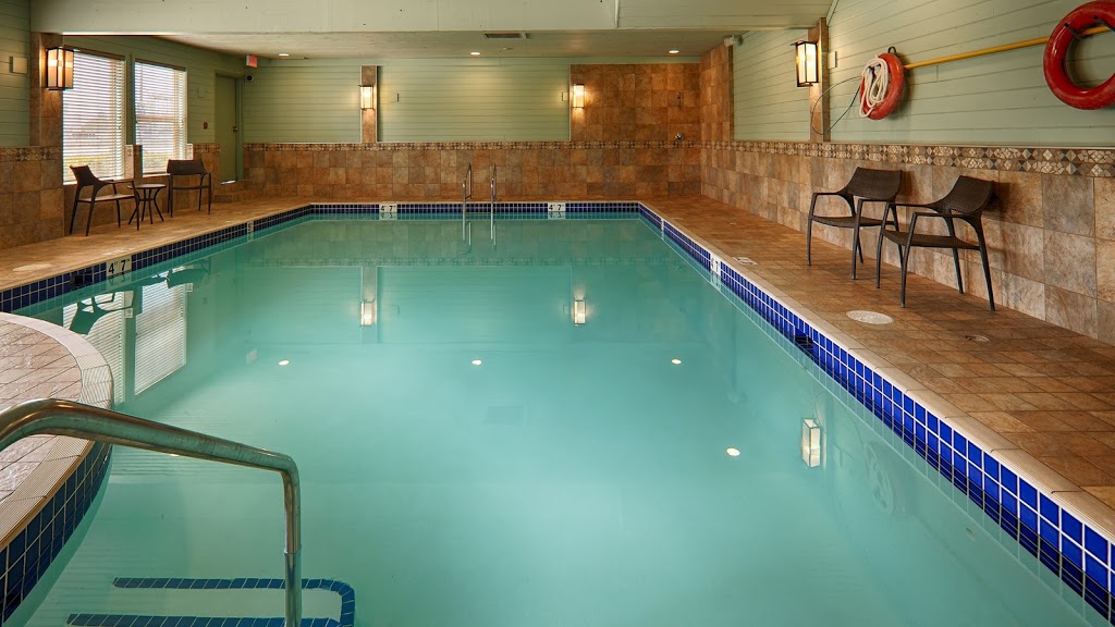 Best Western Plus Langley Inn | 5978 Glover Rd, Langley City, BC V3A 4H9, Canada | Phone: (604) 530-9311