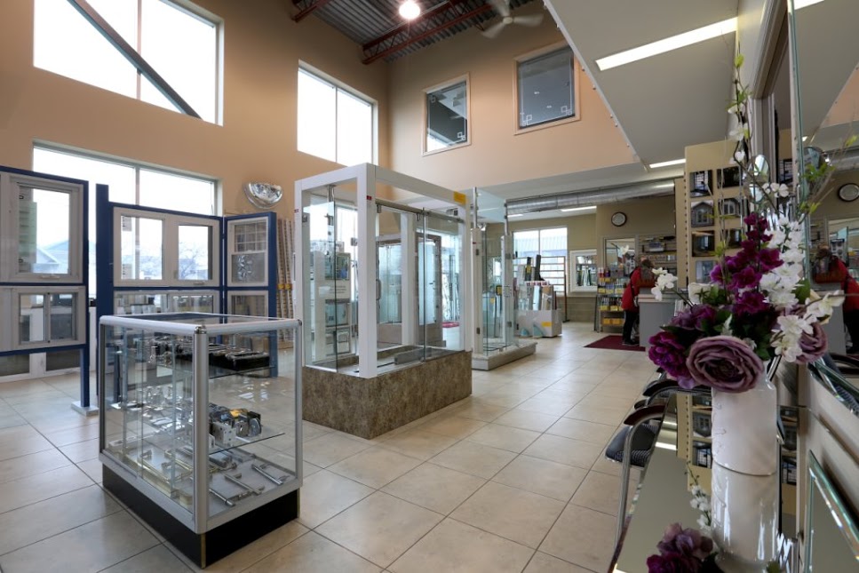 Canada Glass & Mirror Company | 155 Bentworth Ave, North York, ON M6A 1P6, Canada | Phone: (416) 245-7032
