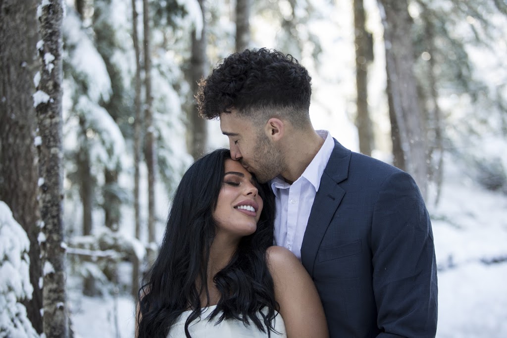 Helen Sarah Photography | 2101 Castle Dr #203, Whistler, BC V8E 0A6, Canada | Phone: (778) 793-6150
