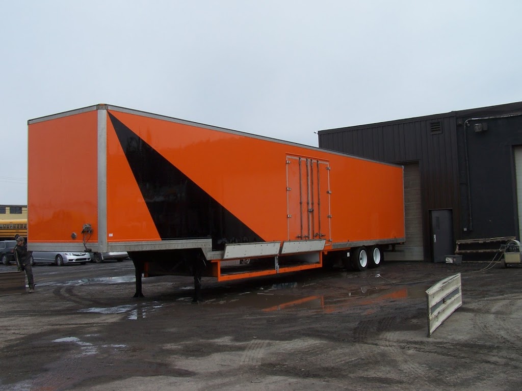 Maxi Carrosserie et Peinture | 3530 Rue Richelieu, Saint-Hubert, QC J3Y 7B1, Canada | Phone: (450) 443-1137