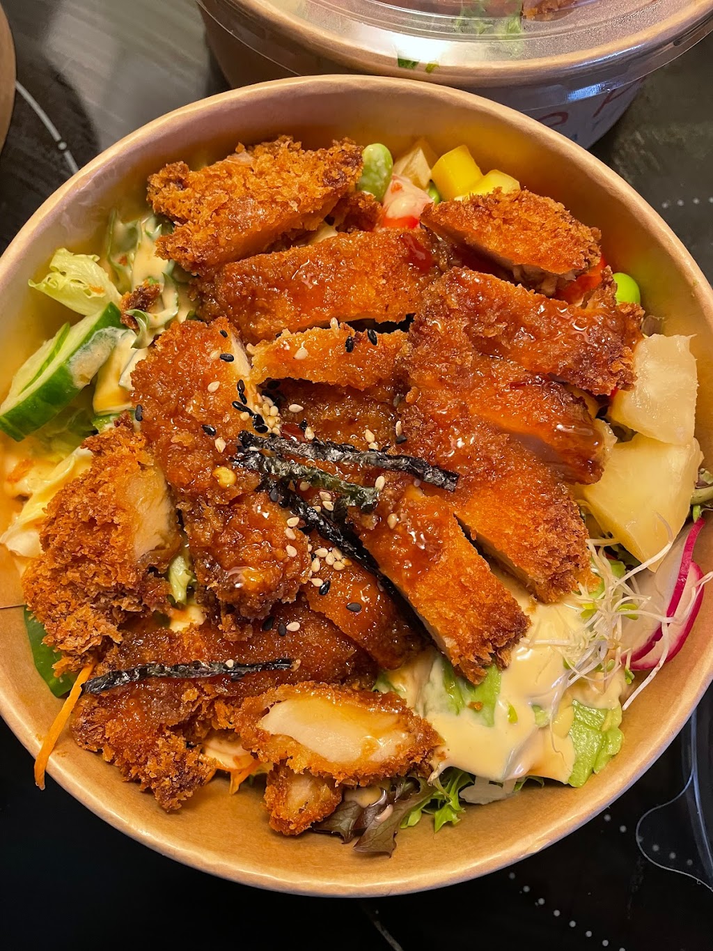 Le Poke Station (Longueuil) | 1401 Ch. de Chambly, Longueuil, QC J4J 3X6, Canada | Phone: (450) 651-7887