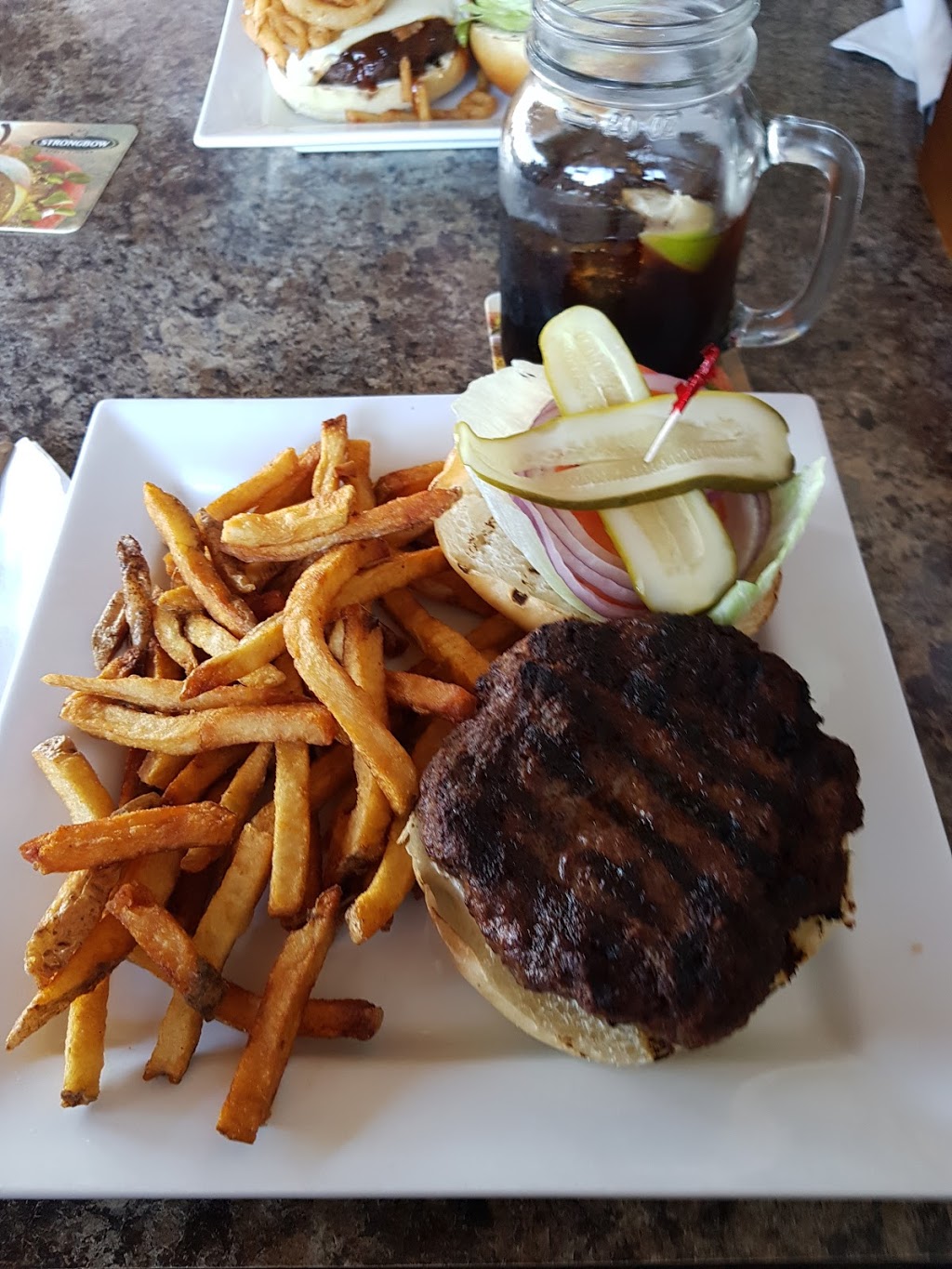 R U Serious Tap & Grill | 130 Silvercreek Pkwy N, Guelph, ON N1H 7Y5, Canada | Phone: (519) 766-0230