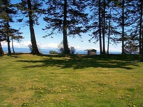 The Alders Beach Resort | 179 Williams Beach Rd, Merville, BC V0R 2M0, Canada | Phone: (250) 337-5322