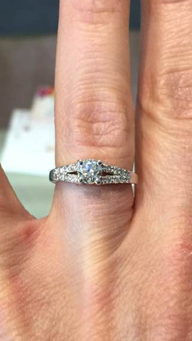 Golden Touch Jewellery 1978 Ltd. | 4645 Macleod Trail SW, Calgary, AB T2G 0A6, Canada | Phone: (403) 243-7476