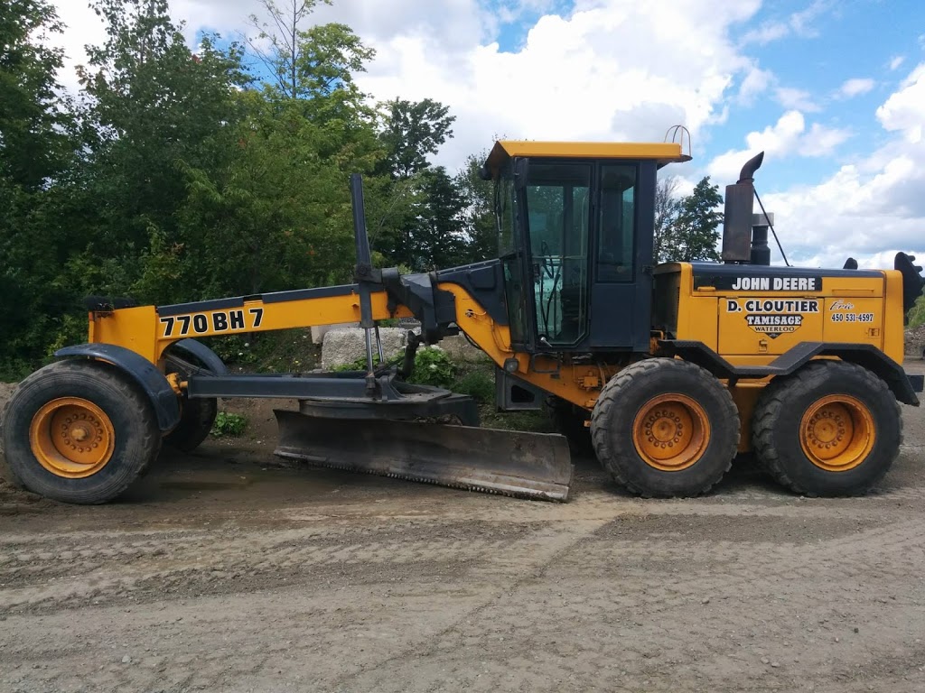 Excavation et Tamisage Waterloo | Bureau:, 38 Rue Saint-Joseph, Waterloo, QC J0E 2N0, Canada | Phone: (450) 539-3660