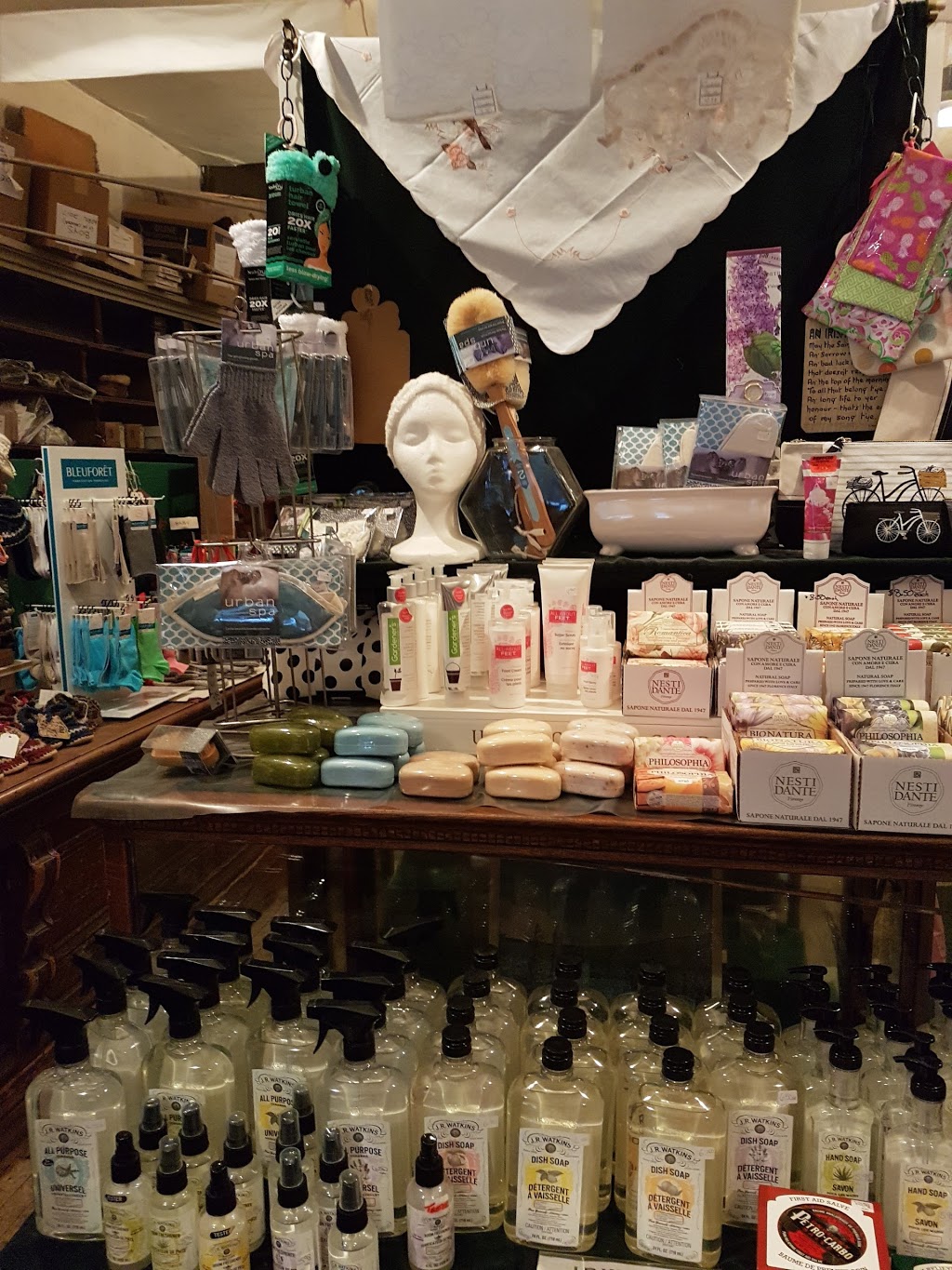 John M Hall The House Of Quality Linens | 43 Grand River St N, Paris, ON N3L 2M3, Canada | Phone: (519) 442-4242