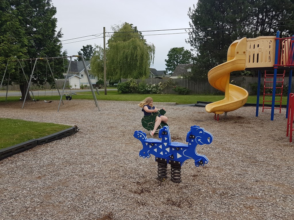 Salishan Park | 1275 Blaine Ave, Blaine, WA 98230, USA