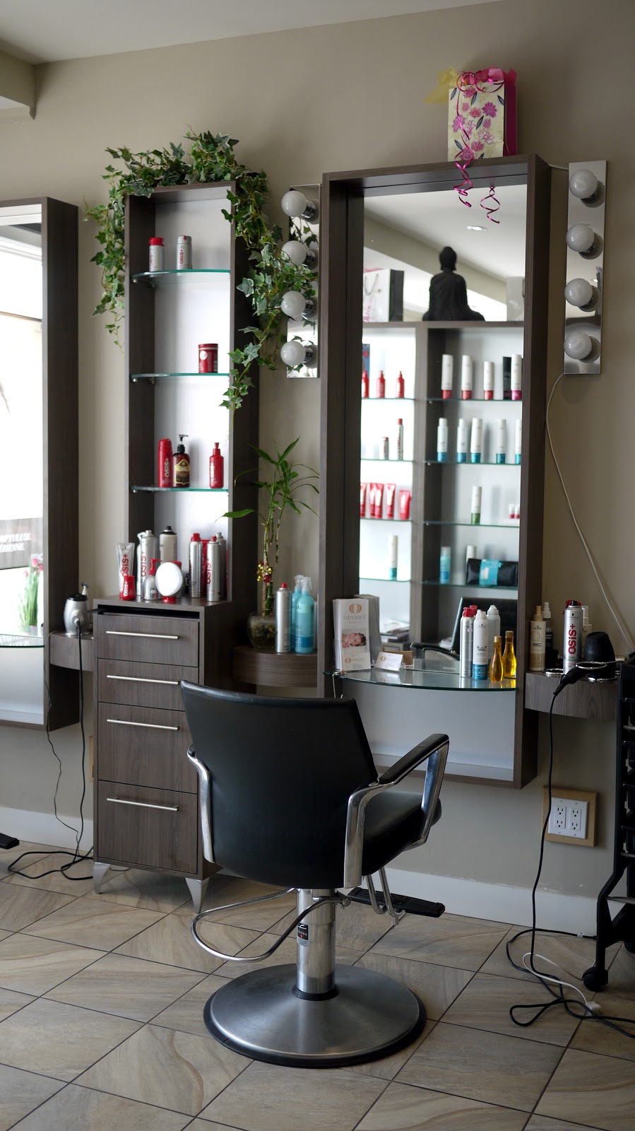 Medispa Salon Odyssey Inc | 3100 Route Harwood, Vaudreuil-Dorion, QC J7V 8P2, Canada | Phone: (450) 218-4060