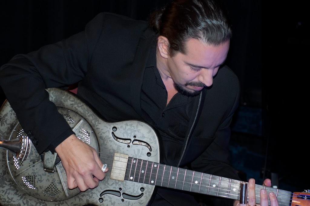Guitar Academy | 518 Rue Mountainview, Otterburn Park, QC J3H 2K5, Canada | Phone: (450) 446-7104