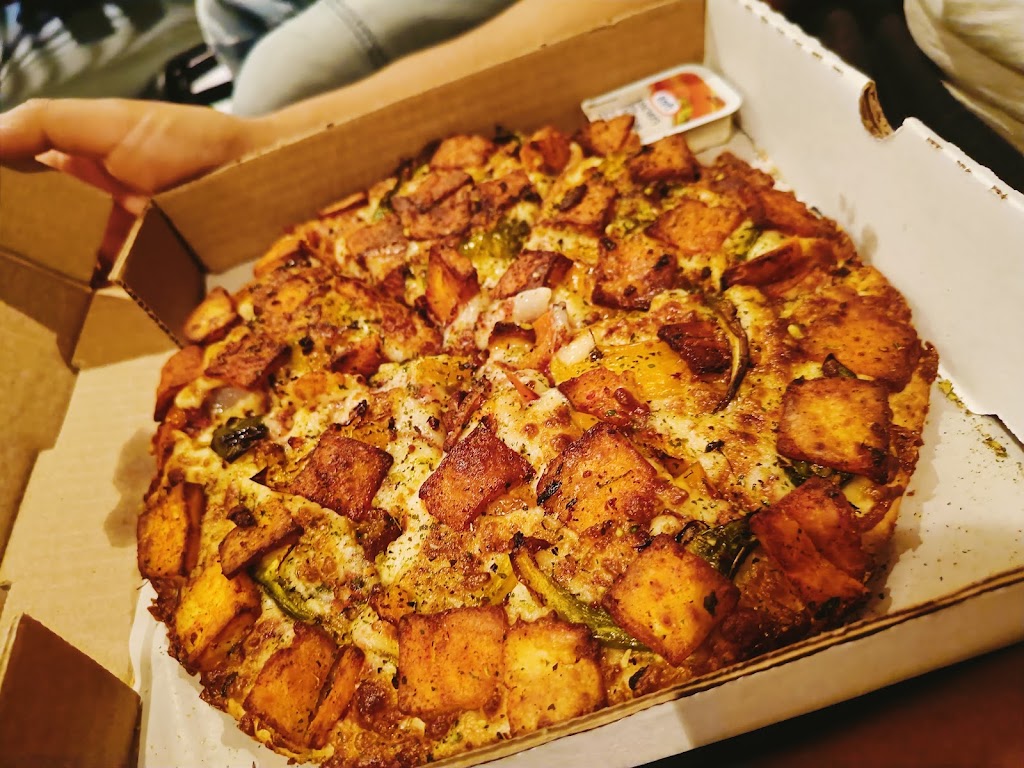 Mannys Pizza | 6440 Main St, Vancouver, BC V5W 2V4, Canada | Phone: (604) 301-0009