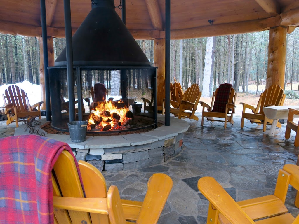 SAMARPAN ASHRAM | 888 Chem. de la Rivière du N, Saint-Colomban, QC J5K 2E6, Canada | Phone: (514) 889-3030